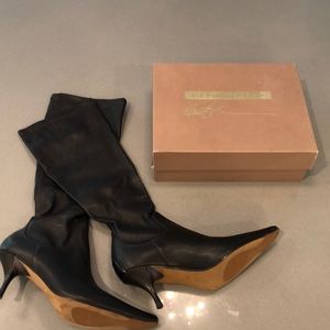 Donald J Pliner Tall Boots!